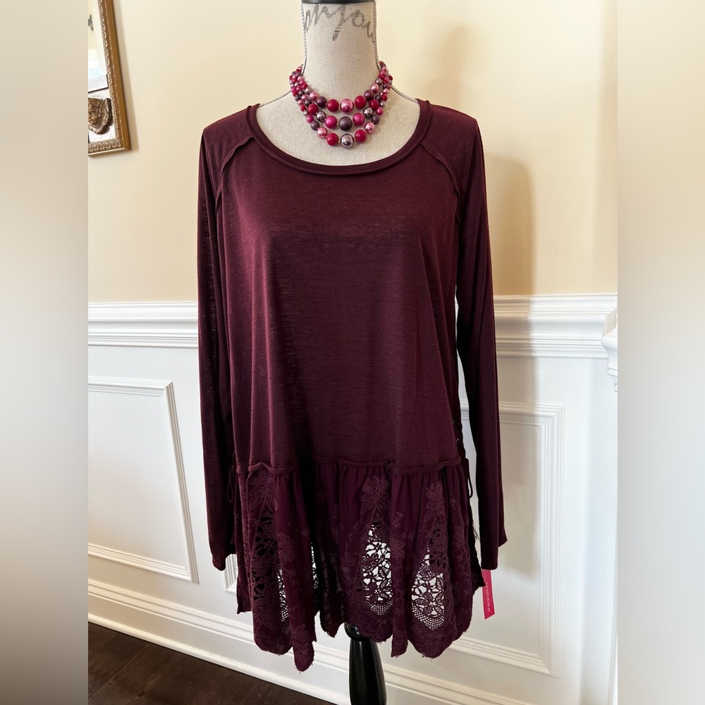 Burgundy, Scalloped Floral Lace Hem, Raglan Sleeve Pullover Top with Tassels.